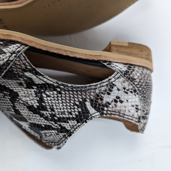 All Black Footwear Flats | Man Tailored slip on snake print loafers  size 7.5 - Picture 6 of 13